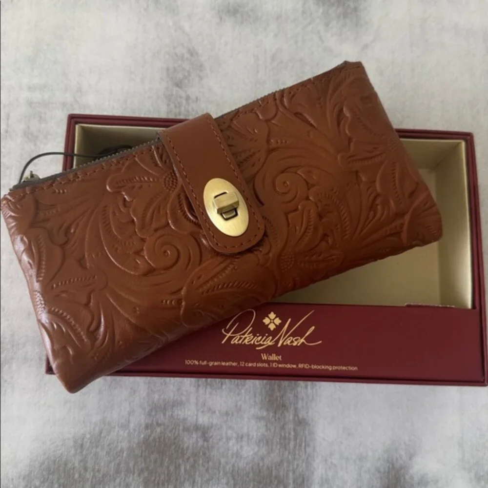 Patricia Nash Leather Tooled Annesley Bifold Wallet Florence Brown